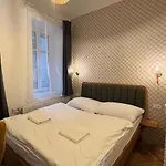 Hotel 16 - Central Prague