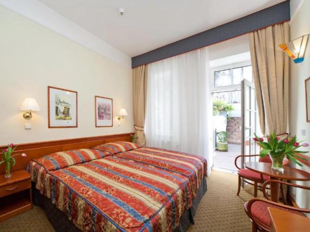Hotel 16 - Praga